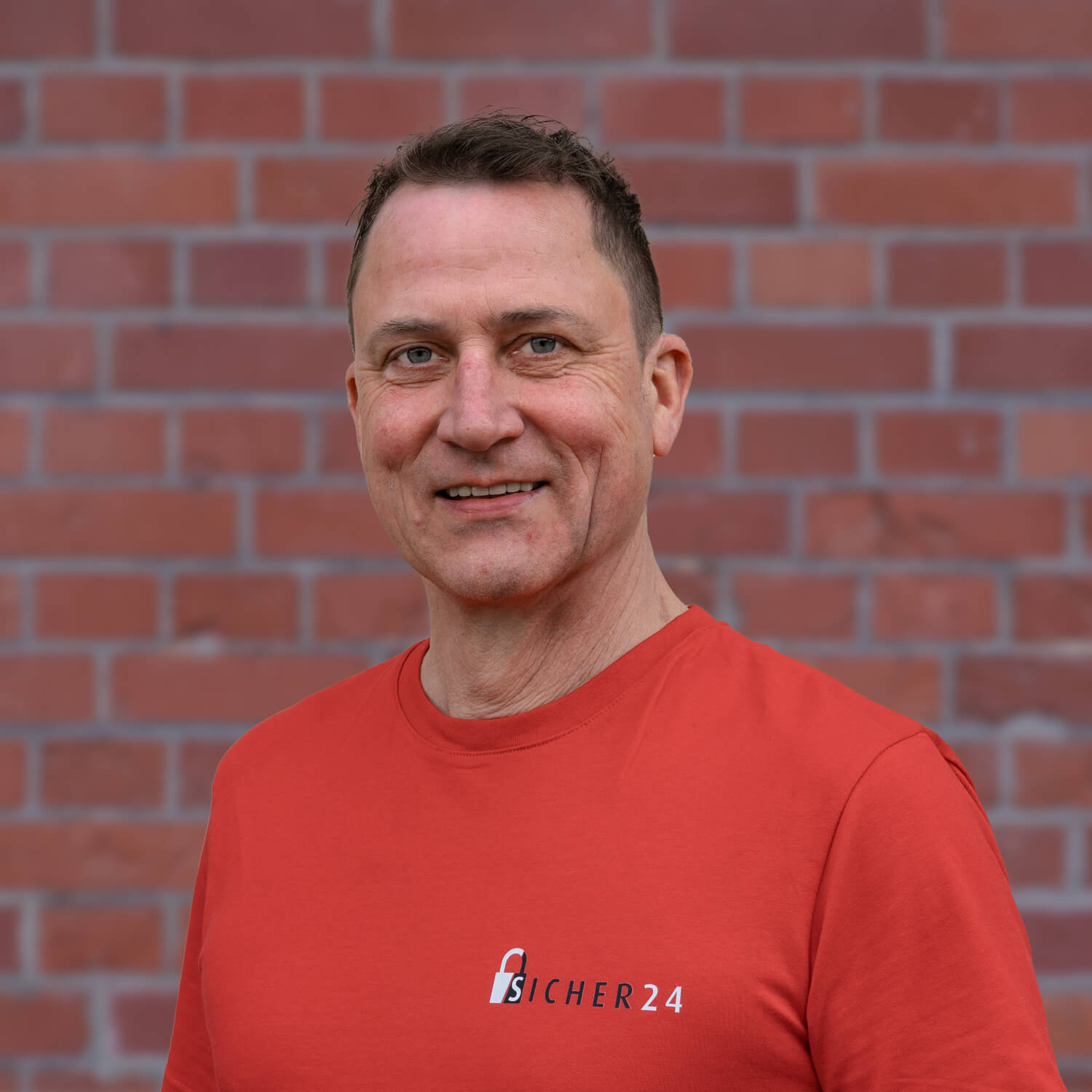 Holger aus dem Marketing von Sicher24