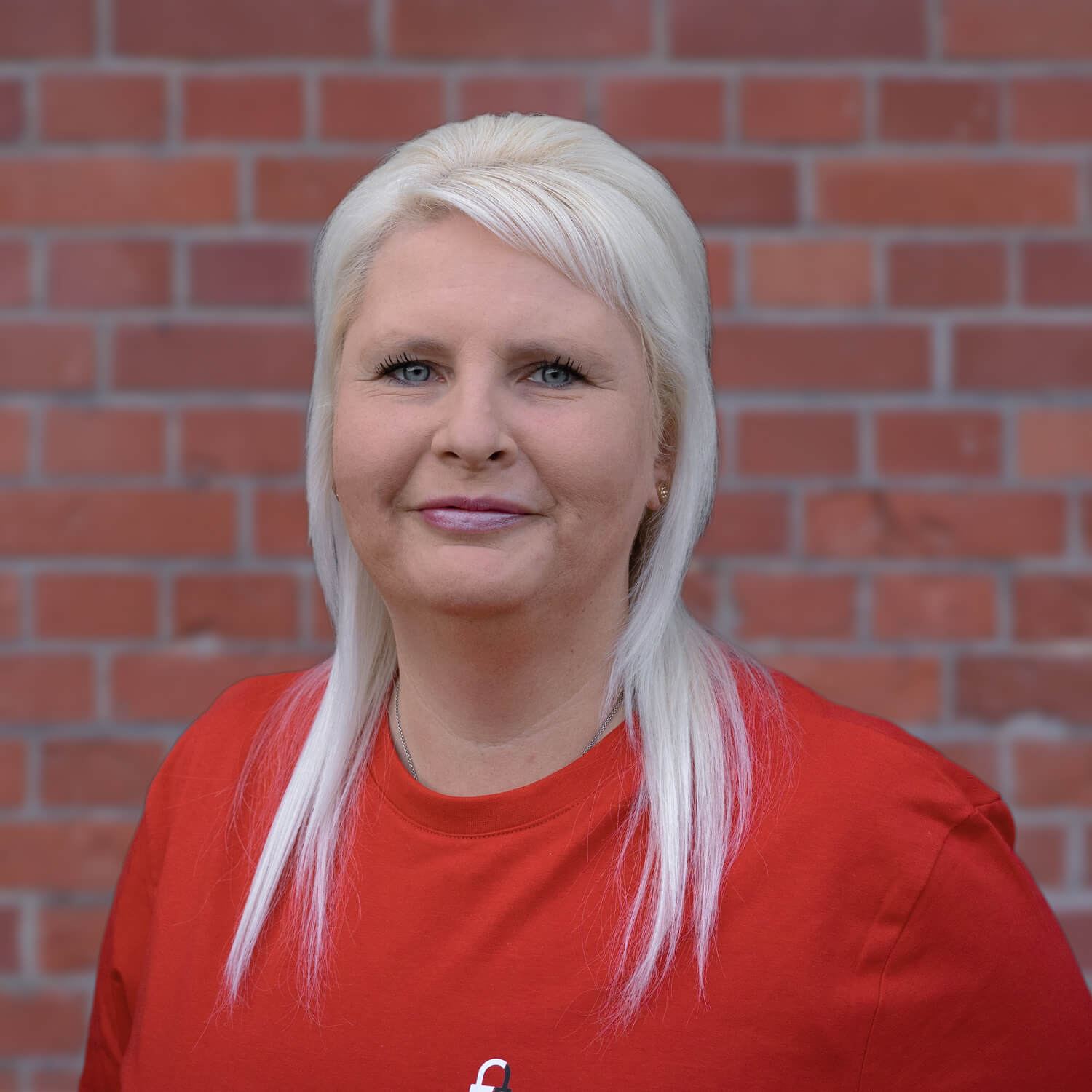 Julia aus dem Einkauf von Sicher24