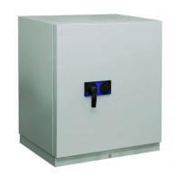 FORMAT Datensicherungstresor Fire Star PLUS 2 im geschlossenem Zustand in RAL 7035 (Lichtgrau) mit der Türschlossvariante "mit Schlüssel"