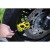 ABUS Bremsscheibenschloss Granit Sledg 77 in Web Yellow (Variante 3) im Anwendungsfall